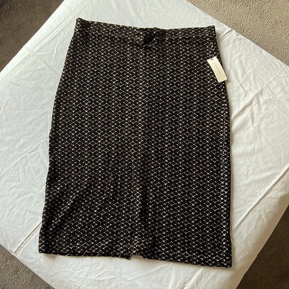 Meave printed black skirt - Picture 1 of 3